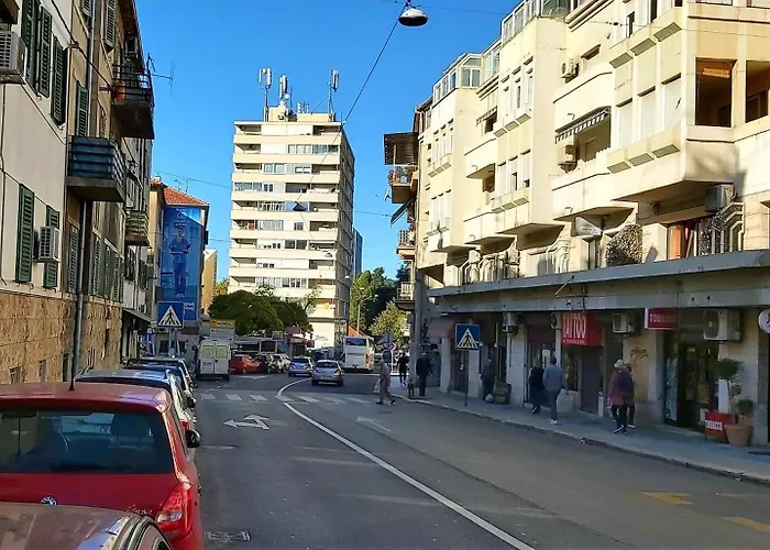 28 아파트 스플리트