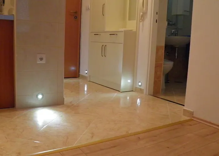 28 아파트 스플리트